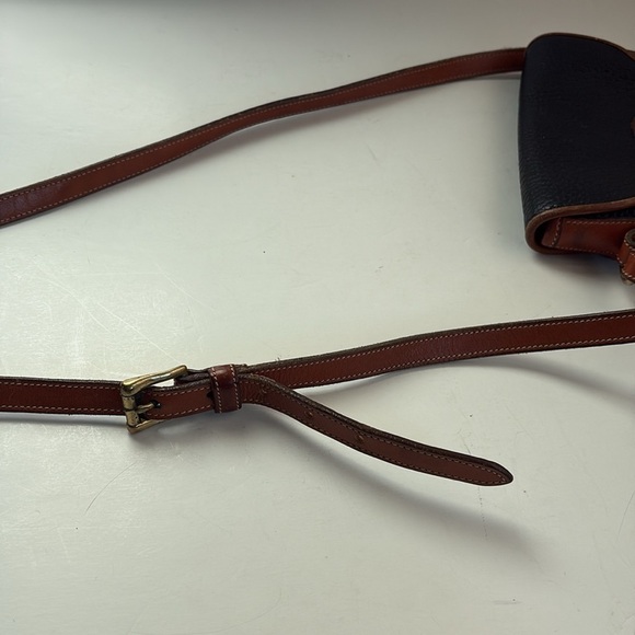 Vintage Dooney & Bourke black leather brown strap and accent mini crossbody - Picture 11 of 16